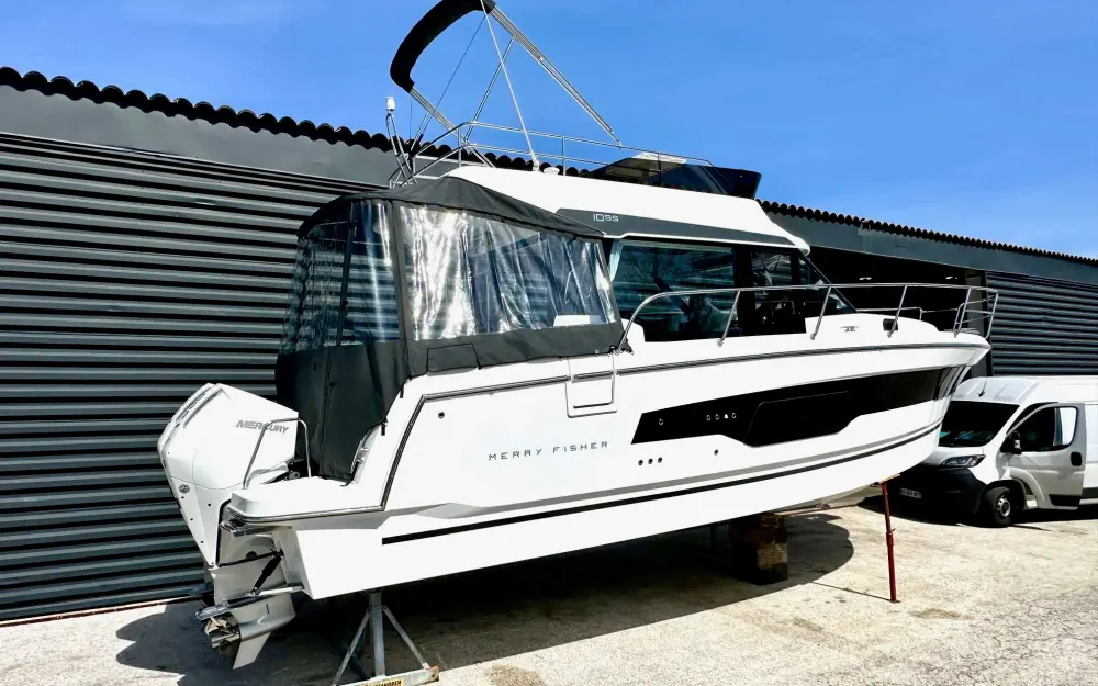 slider 33 Jeanneau Merry Fisher 1095 Fly - null