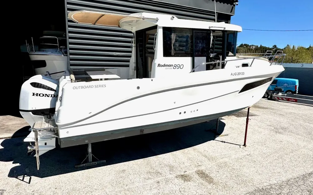 slider 0 Rodman  890 Ventura - null