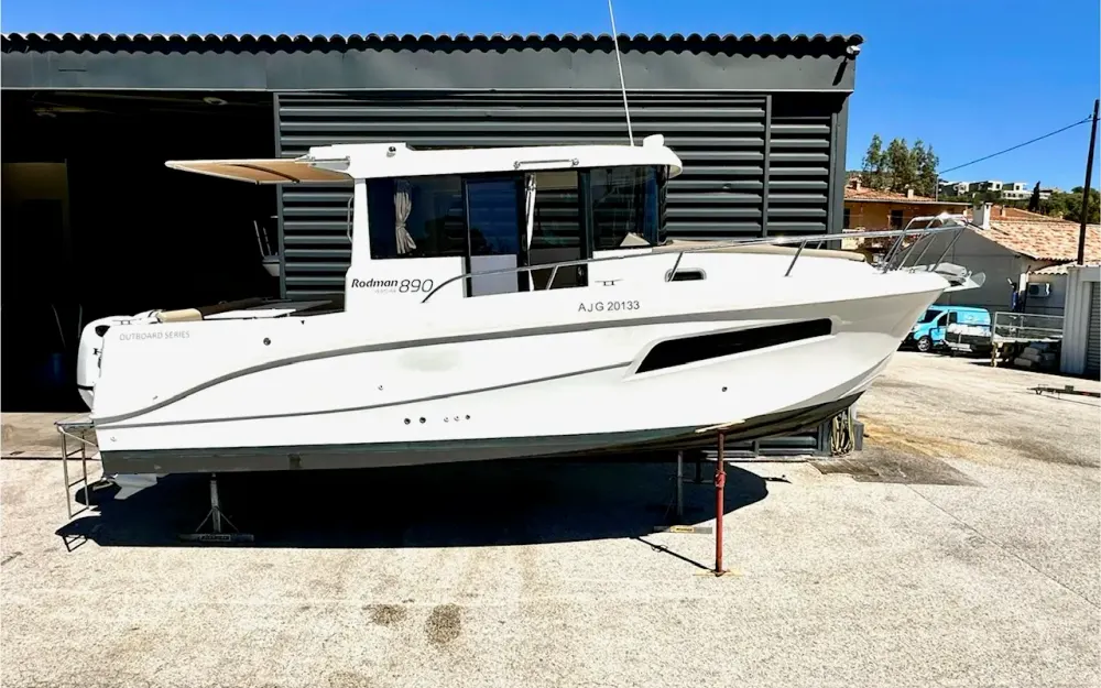 slider 1 Rodman  890 Ventura - null