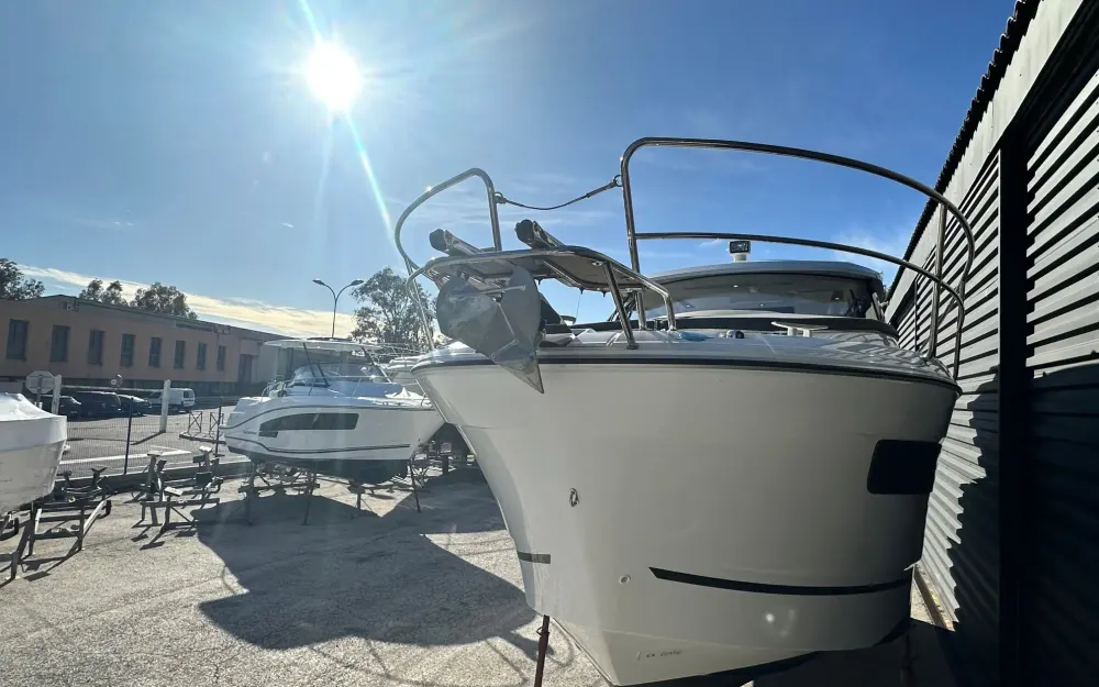 slider 31 Jeanneau Merry Fisher 895 - null