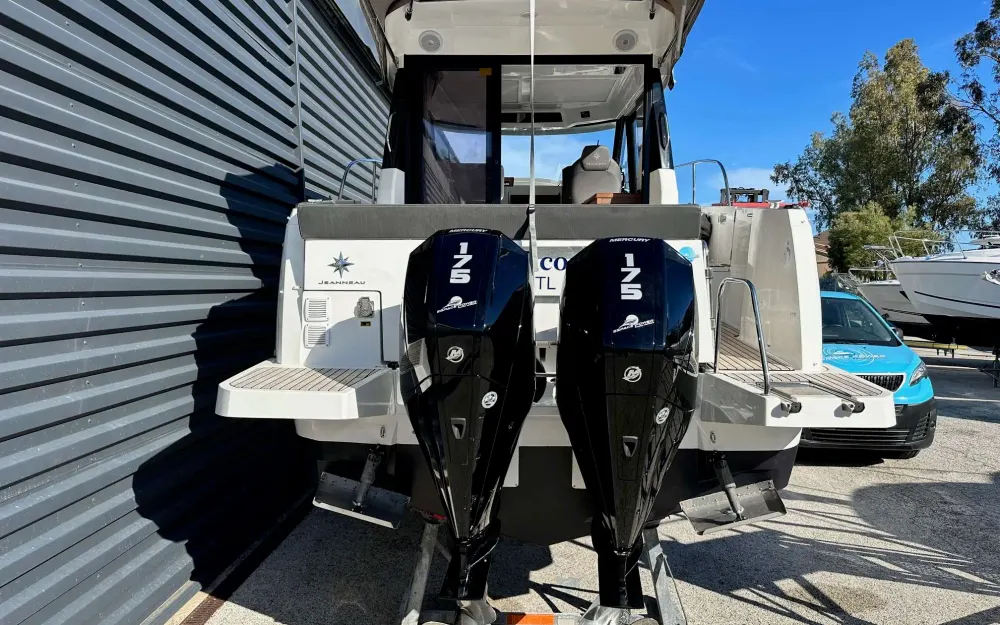 slider 3 Jeanneau Merry Fisher 895 - null