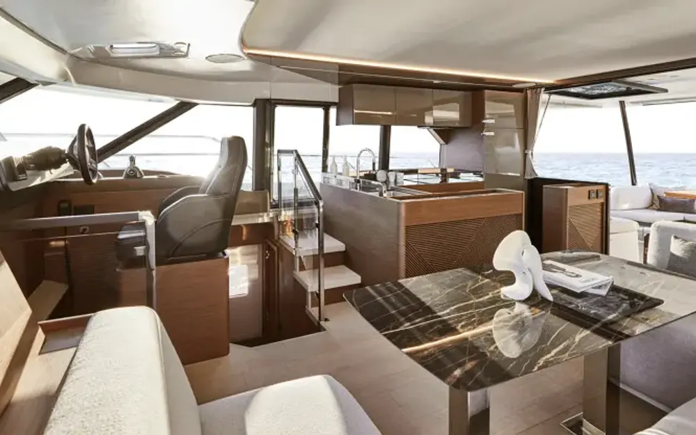 slider 14 Jeanneau Prestige M48