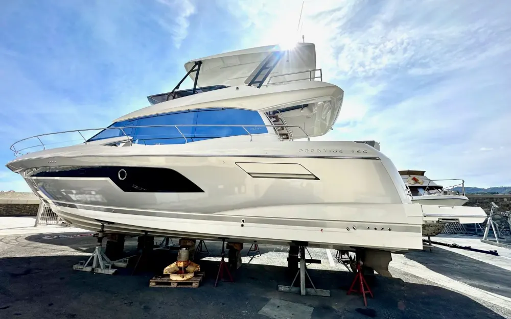 slider 3 Jeanneau Prestige 520 - null