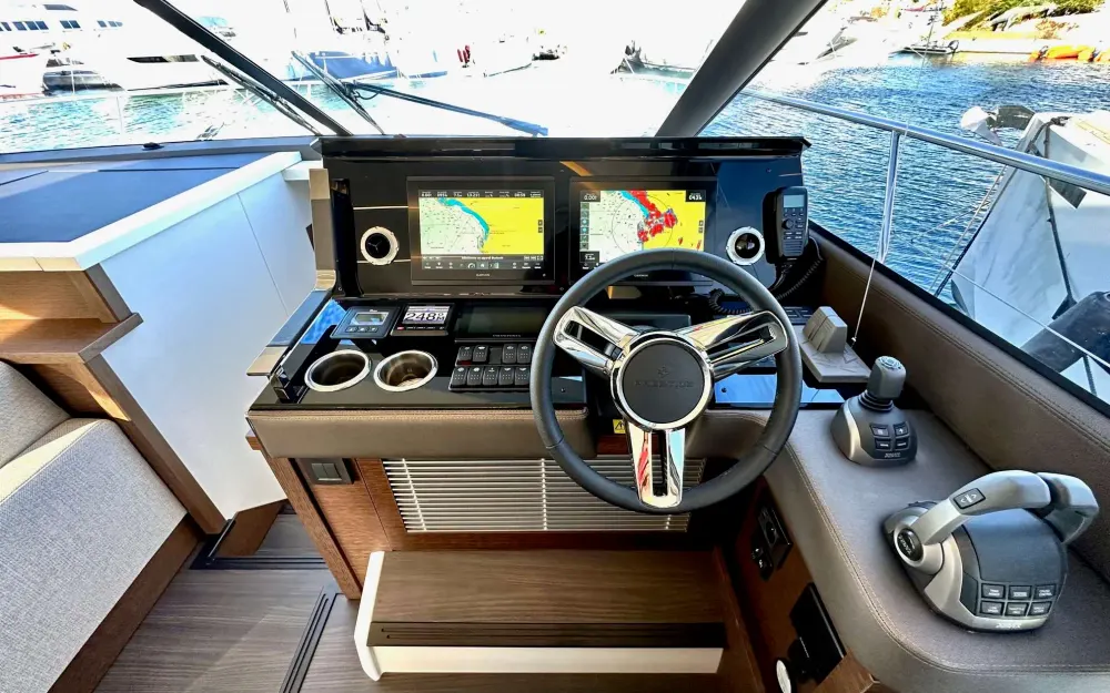 slider 10 Jeanneau Prestige 520 - null