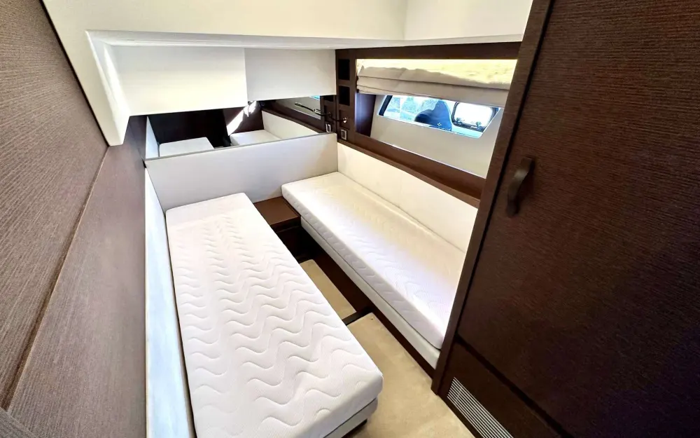 slider 13 Jeanneau Prestige 520 - null