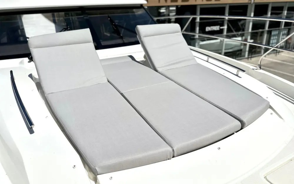 slider 12 Jeanneau Prestige 420 Fly - null