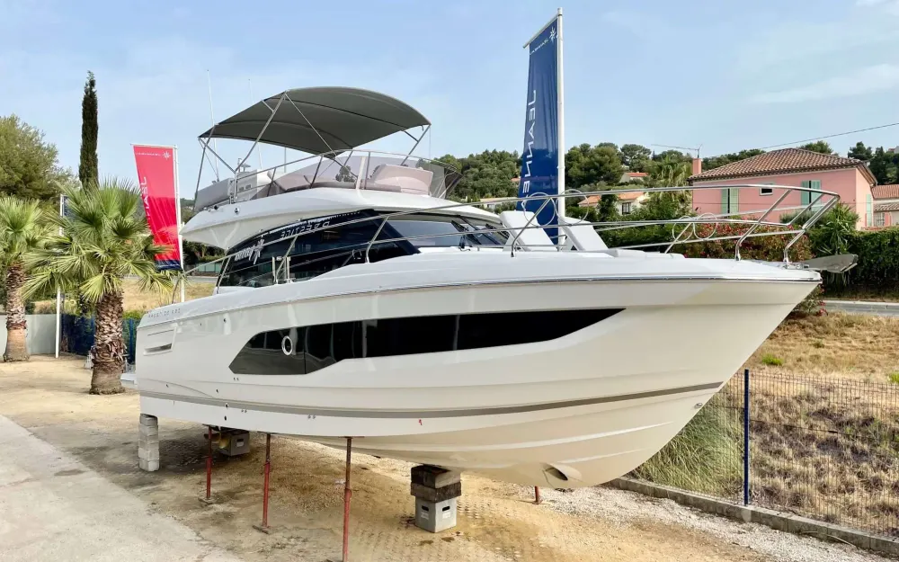 slider 1 Jeanneau Prestige 420 Fly - null