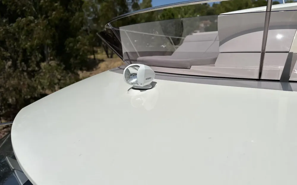 slider 25 Jeanneau Prestige 420 Fly - null