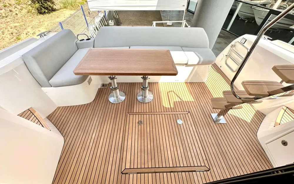 slider 5 Jeanneau Prestige 420 Fly - null