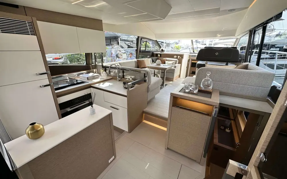 slider 10 Jeanneau Prestige 520 - null