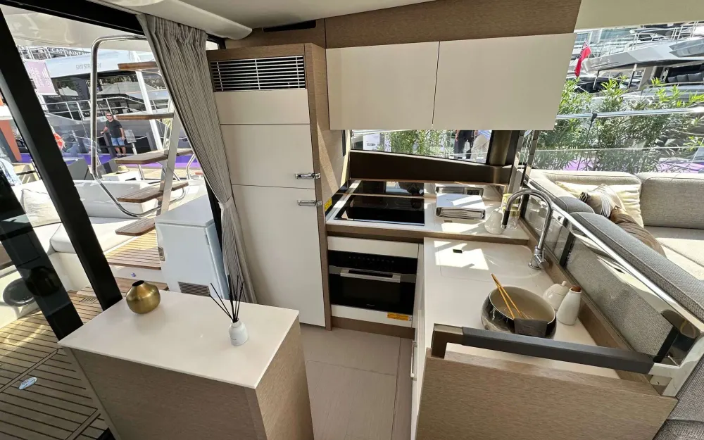 slider 11 Jeanneau Prestige 520 - null