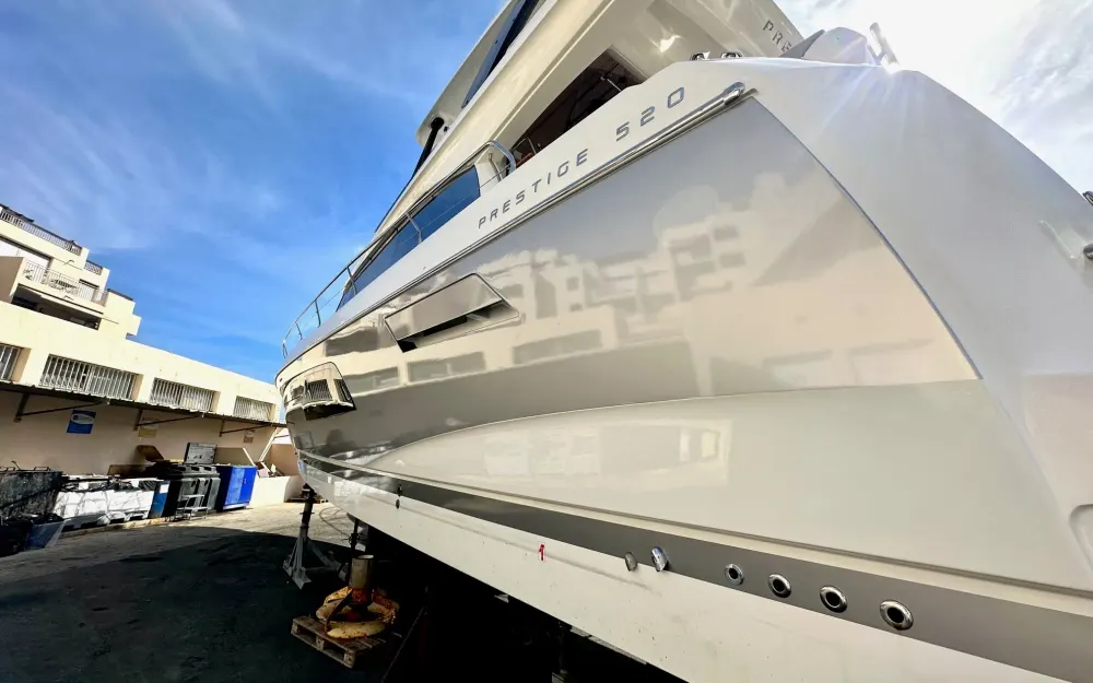 slider 6 Jeanneau Prestige 520