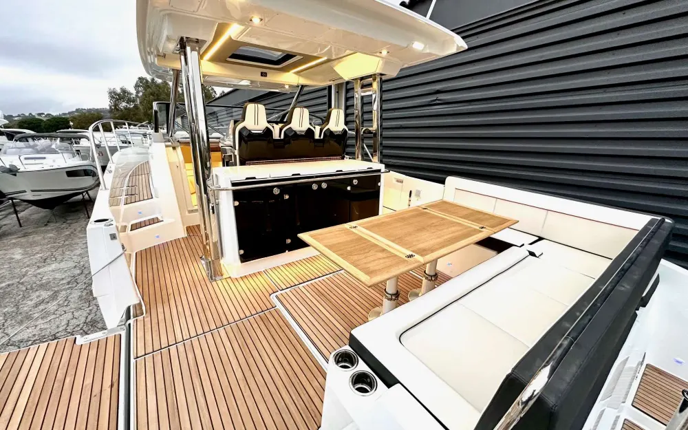 slider 6 Jeanneau Cap Camarat 12.5 WA - null