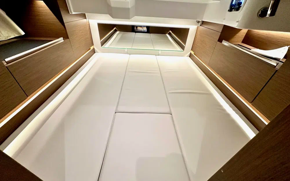 slider 35 Jeanneau Cap Camarat 10.5 WA Cap Camarat 10.5 Wa Serie 2