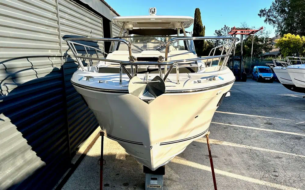 slider 4 Jeanneau Cap Camarat 10.5 WA Cap Camarat 10.5 Wa Serie 2