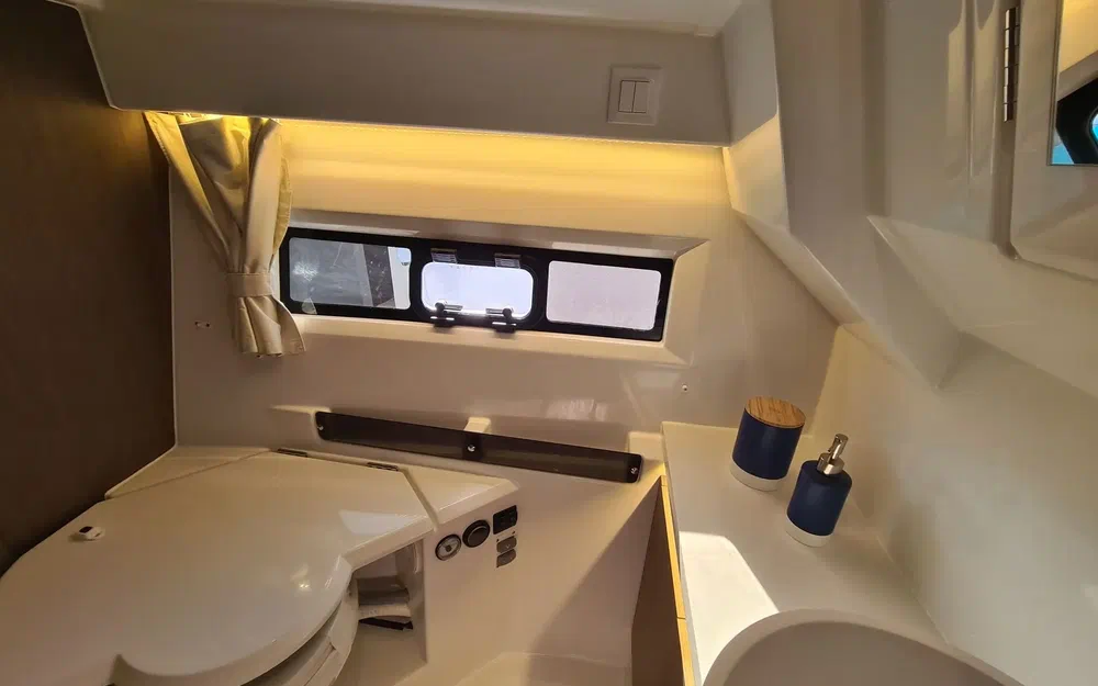 slider 18 Jeanneau Merry Fisher 895