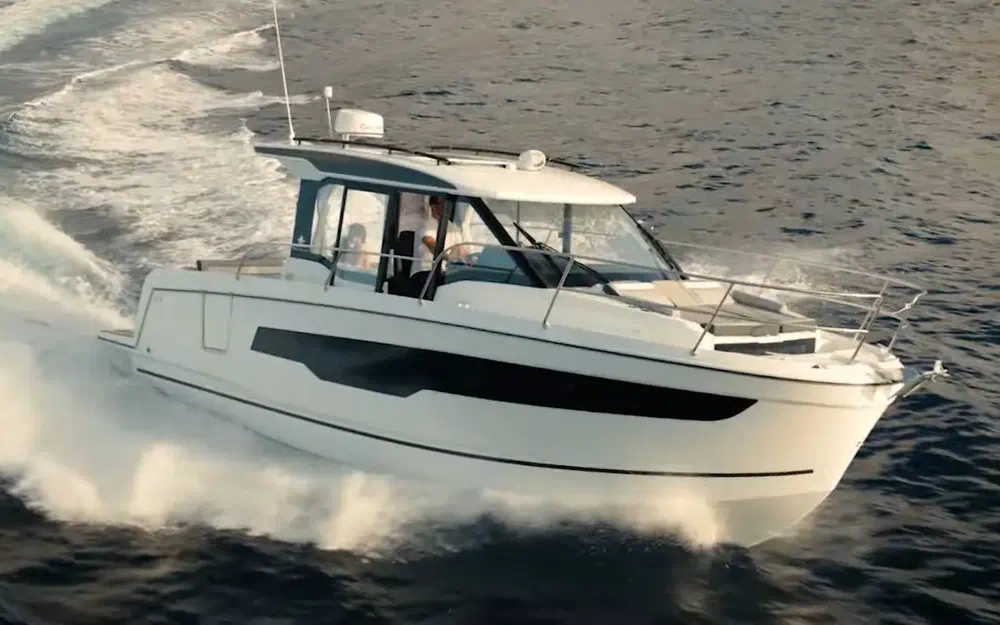 slider 3 Jeanneau Merry Fisher 895