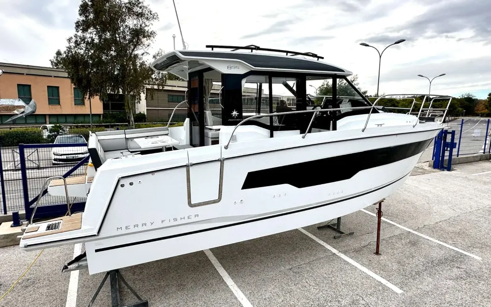 slider 2 Jeanneau Merry Fisher 895 Serie 2 - null