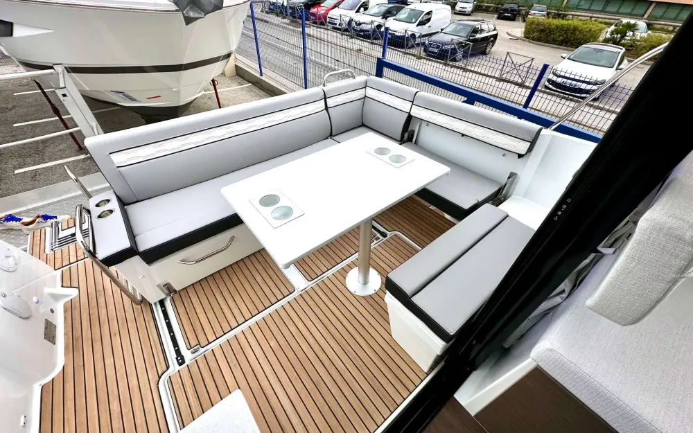 slider 5 Jeanneau Merry Fisher 895 Serie 2 - null