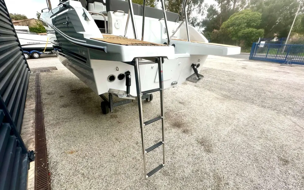 slider 27 Jeanneau Cap Camarat 7.5 CC Serie 3