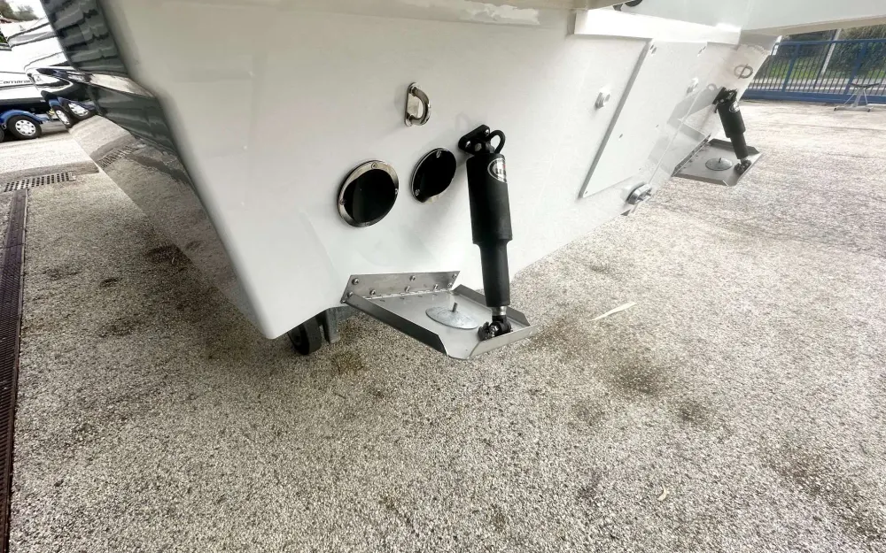 slider 28 Jeanneau Cap Camarat 7.5 CC Serie 3 - null