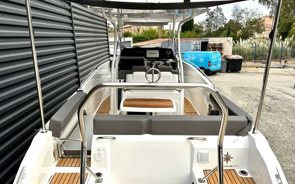 slider 30 Jeanneau Cap Camarat 7.5 CC Serie 3 - null