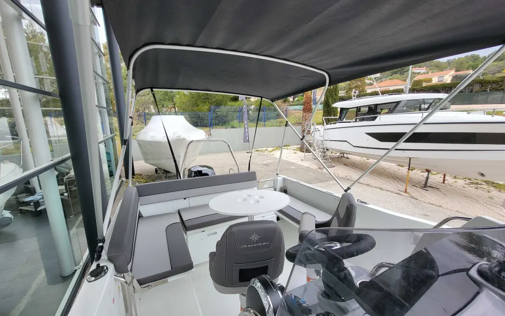 slider 2 Jeanneau Cap Camarat 6.5 CC Serie 3 - null