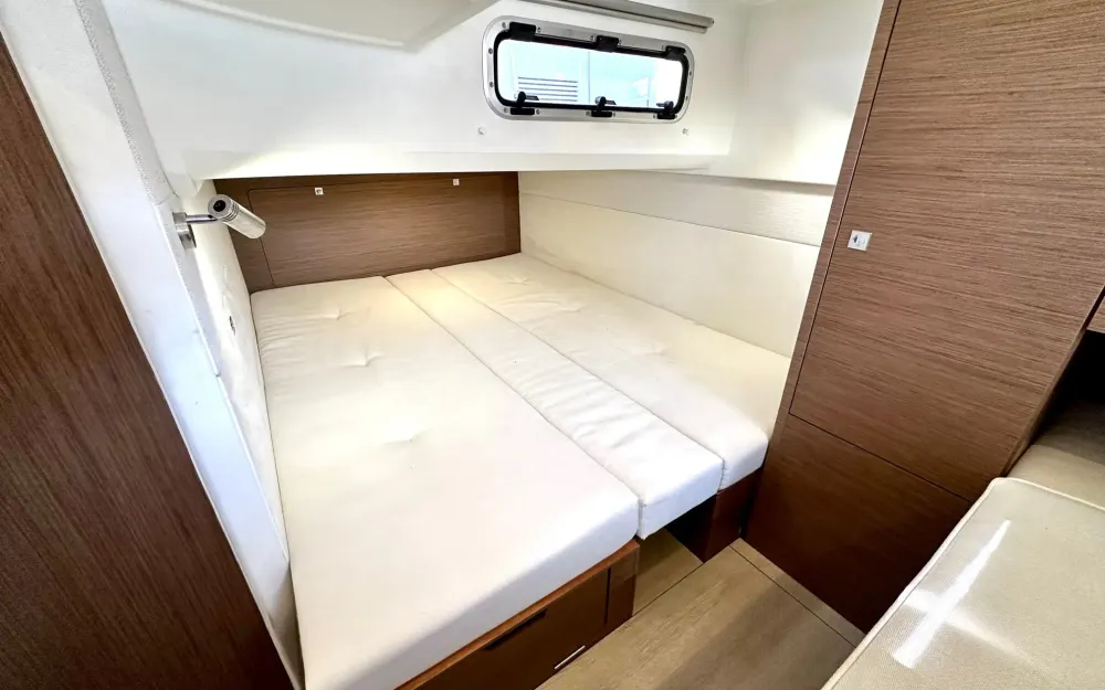 slider 24 Jeanneau Leader 36 - null