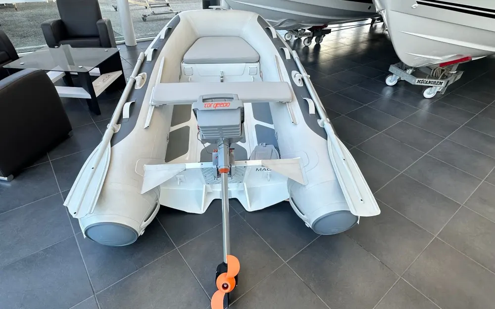 slider 1 Gala Boats A240D - null