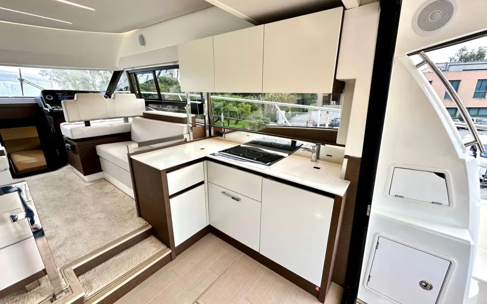 slider 9 Jeanneau Prestige 460 Fly - null