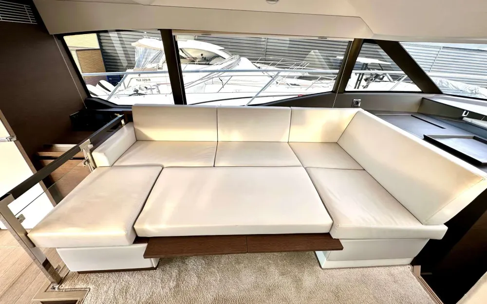slider 15 Jeanneau Prestige 460 Fly - null
