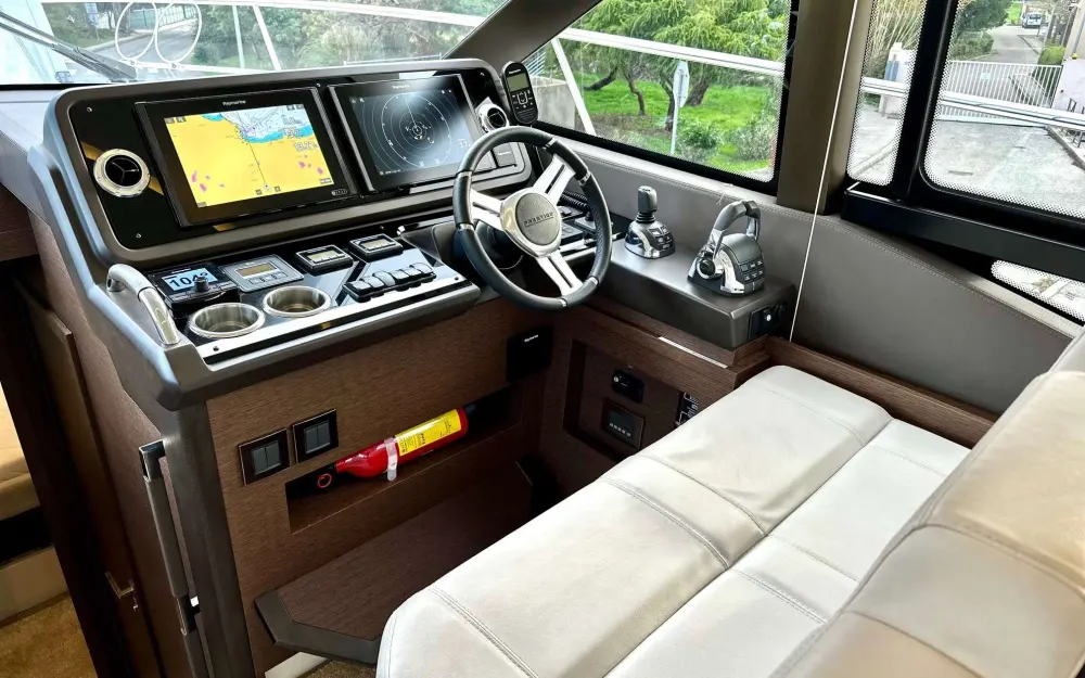 slider 16 Jeanneau Prestige 460 Fly - null