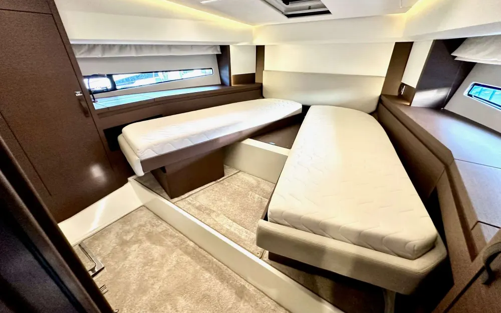 slider 19 Jeanneau Prestige 460 Fly - null