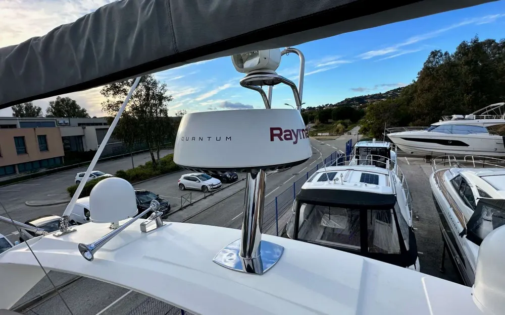 slider 34 Jeanneau Prestige 460 Fly - null