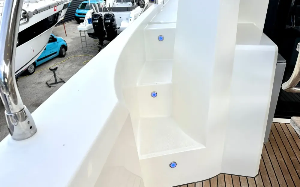 slider 38 Jeanneau Prestige 460 Fly - null
