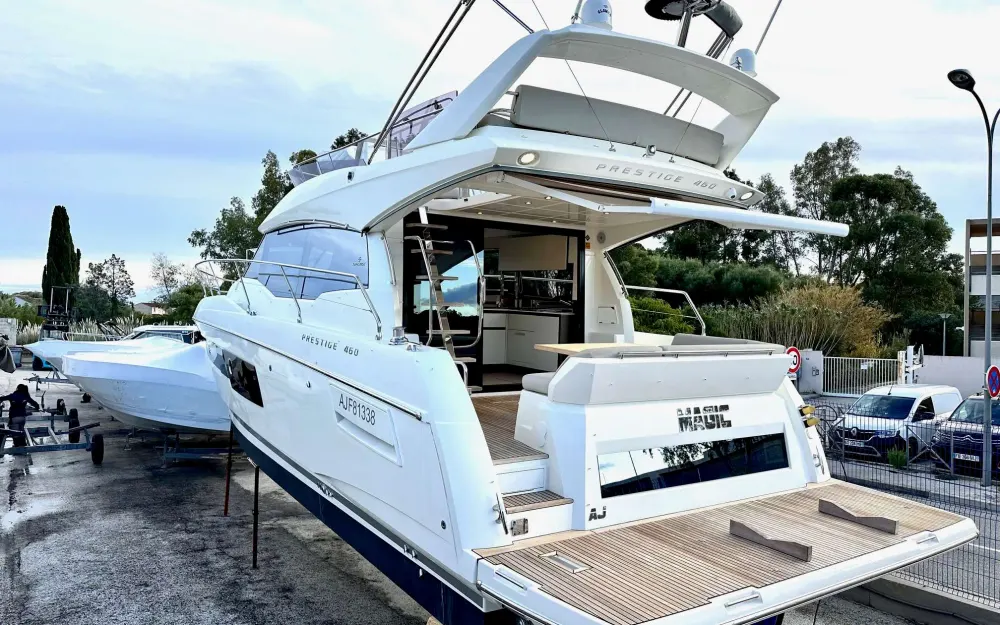 slider 3 Jeanneau Prestige 460 Fly - null