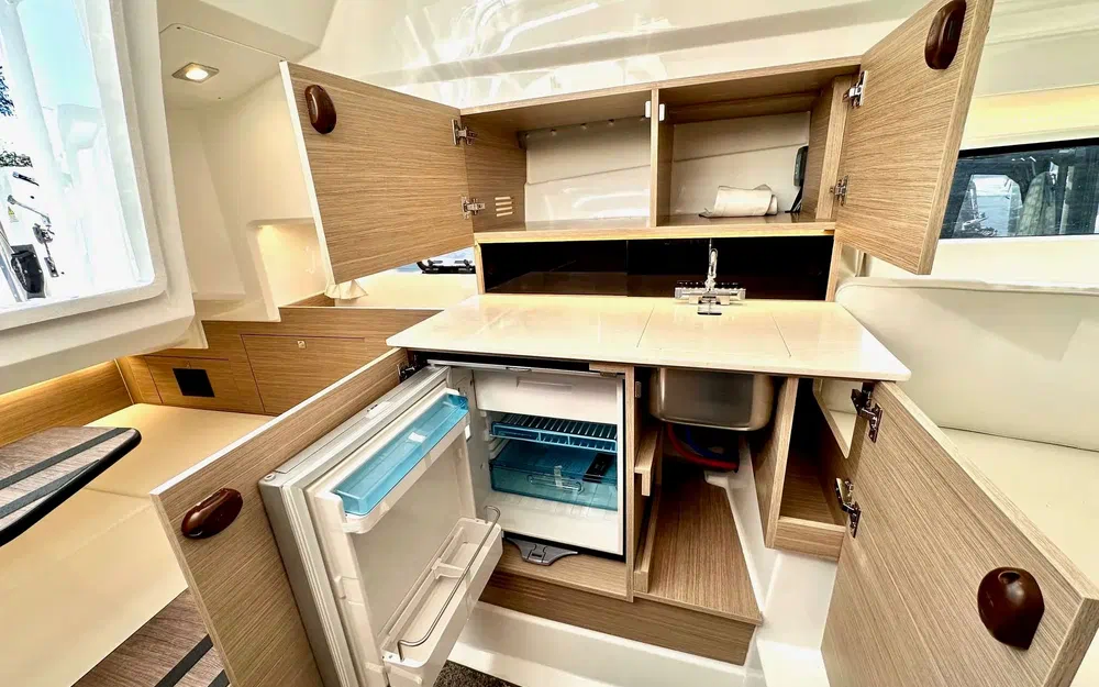 slider 22 Jeanneau Cap Camarat 9.0 WA