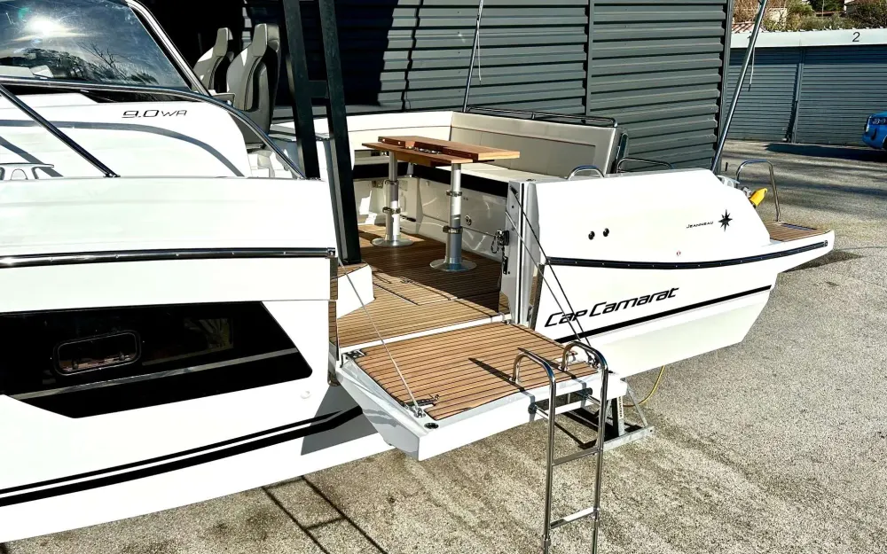 slider 3 Jeanneau Cap Camarat 9.0 WA Serie 2 - null