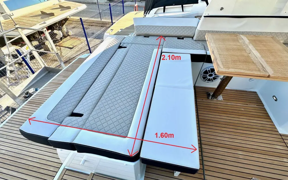 slider 10 Jeanneau Leader 36 - null