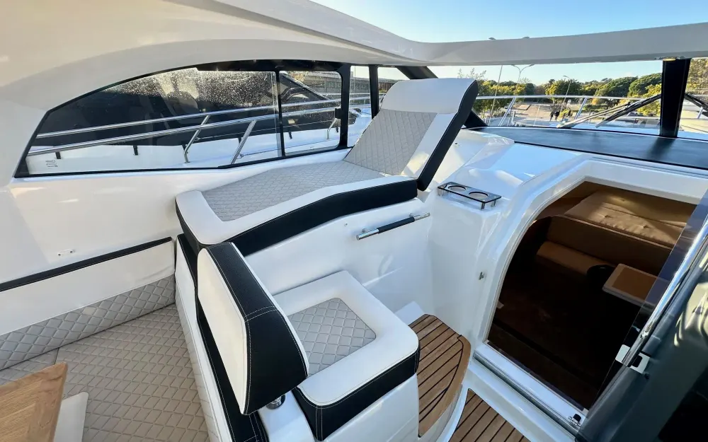 slider 12 Jeanneau Leader 36 - null