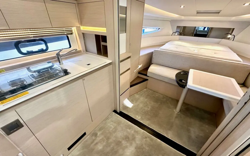 slider 21 Jeanneau Leader 36 - null