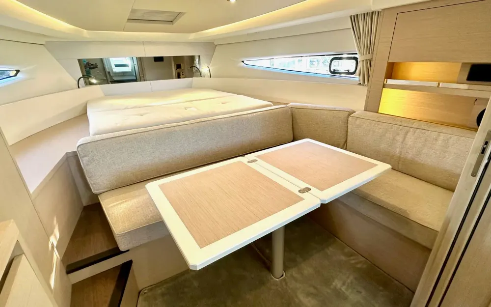 slider 22 Jeanneau Leader 36 - null