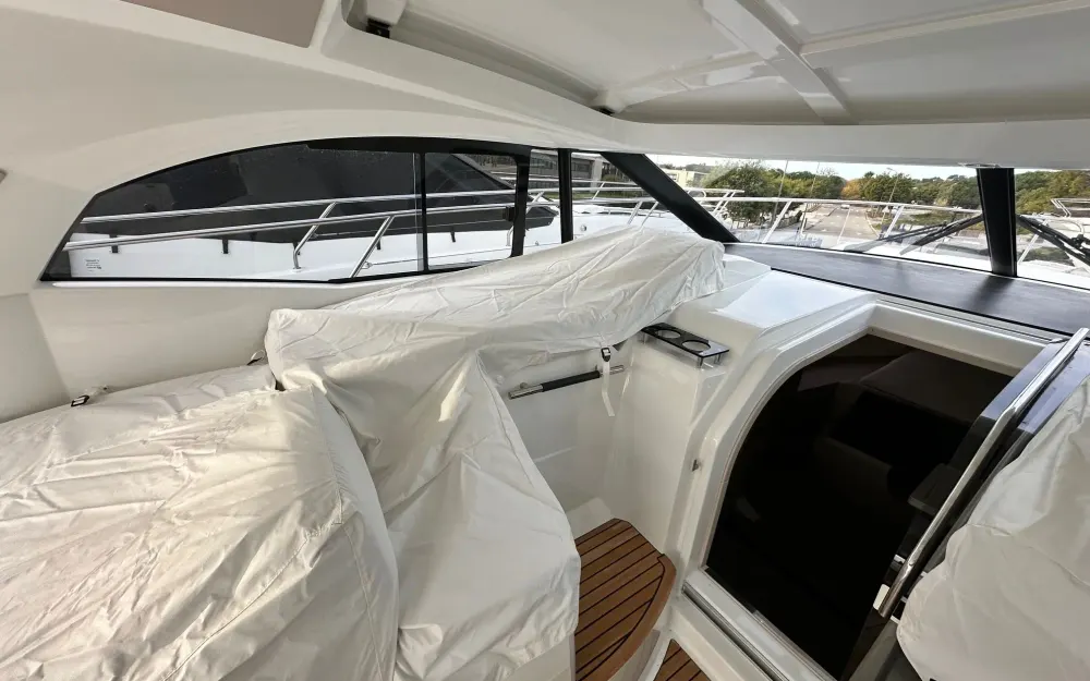 slider 31 Jeanneau Leader 36 - null