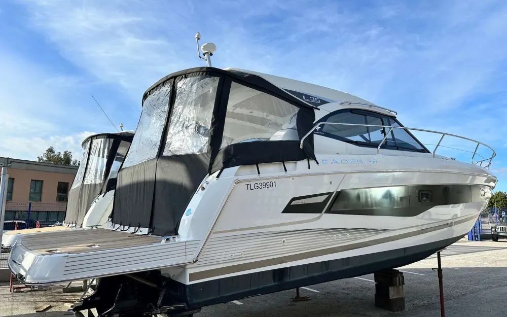 slider 34 Jeanneau Leader 36 - null