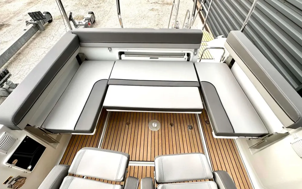 slider 6 Jeanneau Cap Camarat 7.5 WA Serie 3