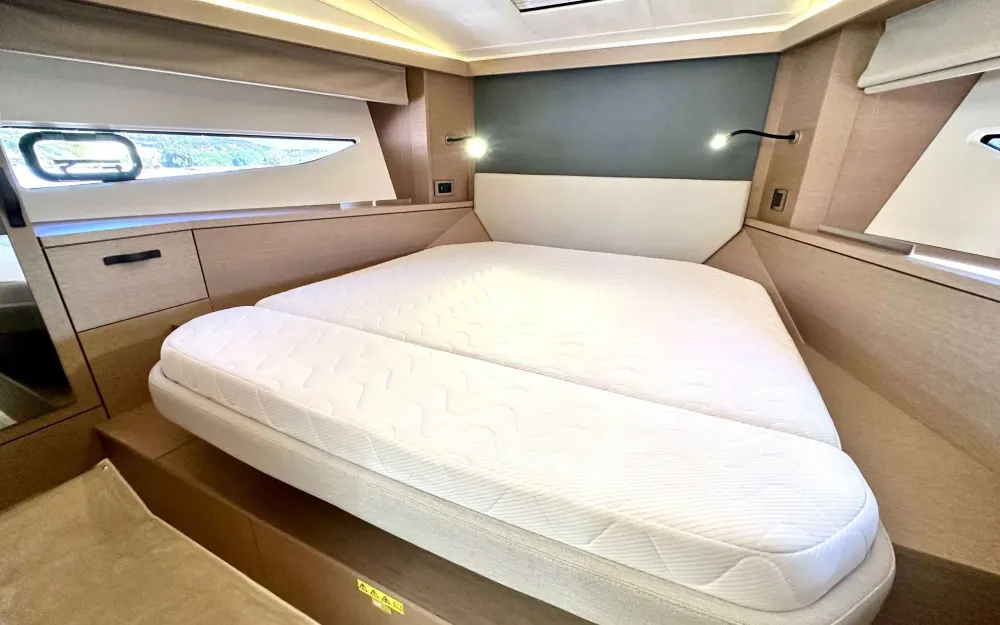 slider 18 Jeanneau Prestige 420 Fly - null