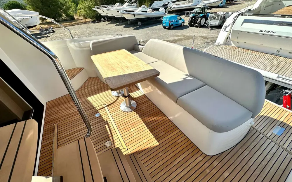 slider 5 Jeanneau Prestige 420 Fly - null