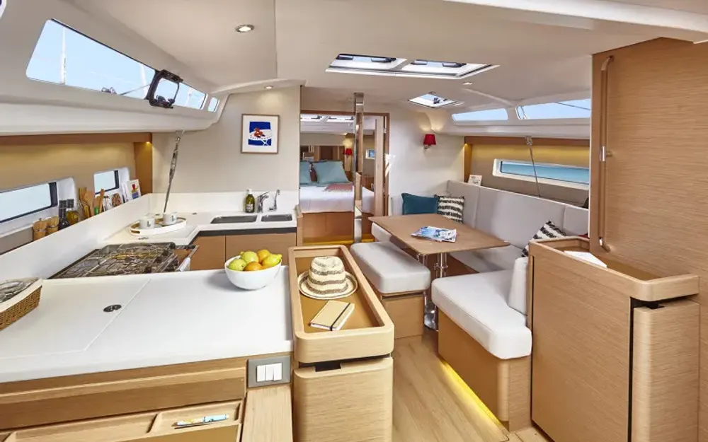 slider 4 Jeanneau Sun Odyssey 440 - null