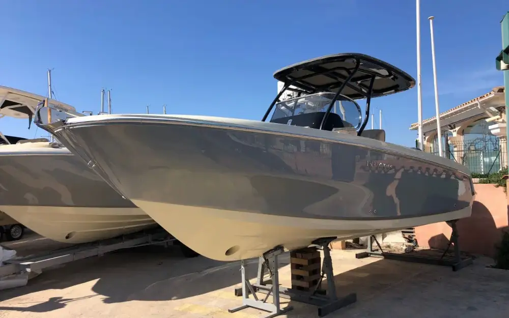 InvictusInvictus 240 FX