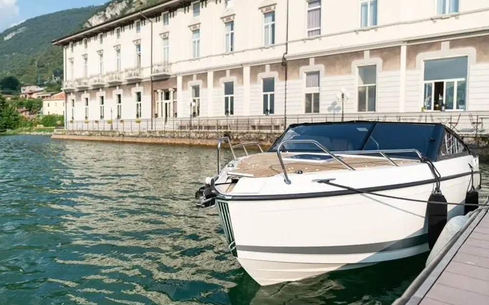 slider 12 Quicksilver  675Cruiser